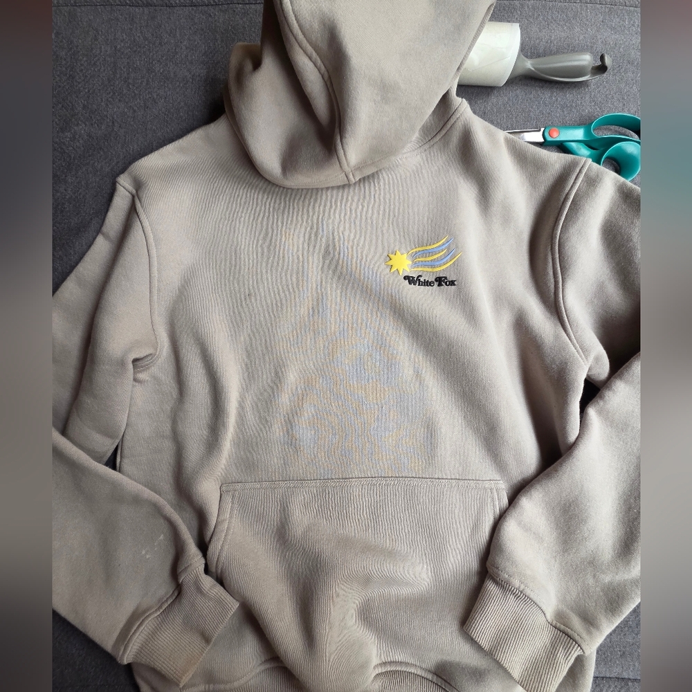 White Fox To The Moon Oversized Hoodie Lunar, Size S/M